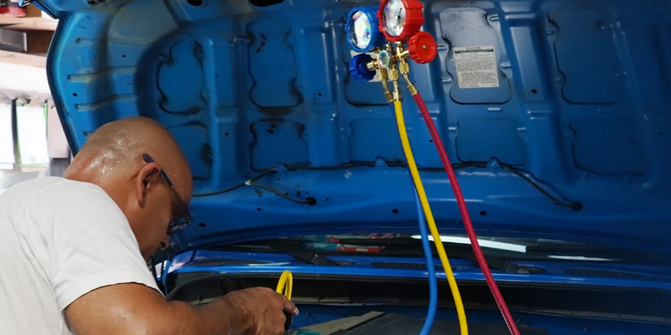How to Use a Vacuum Pump and Manifold Gauge Set - OMT – OrionMotorTech