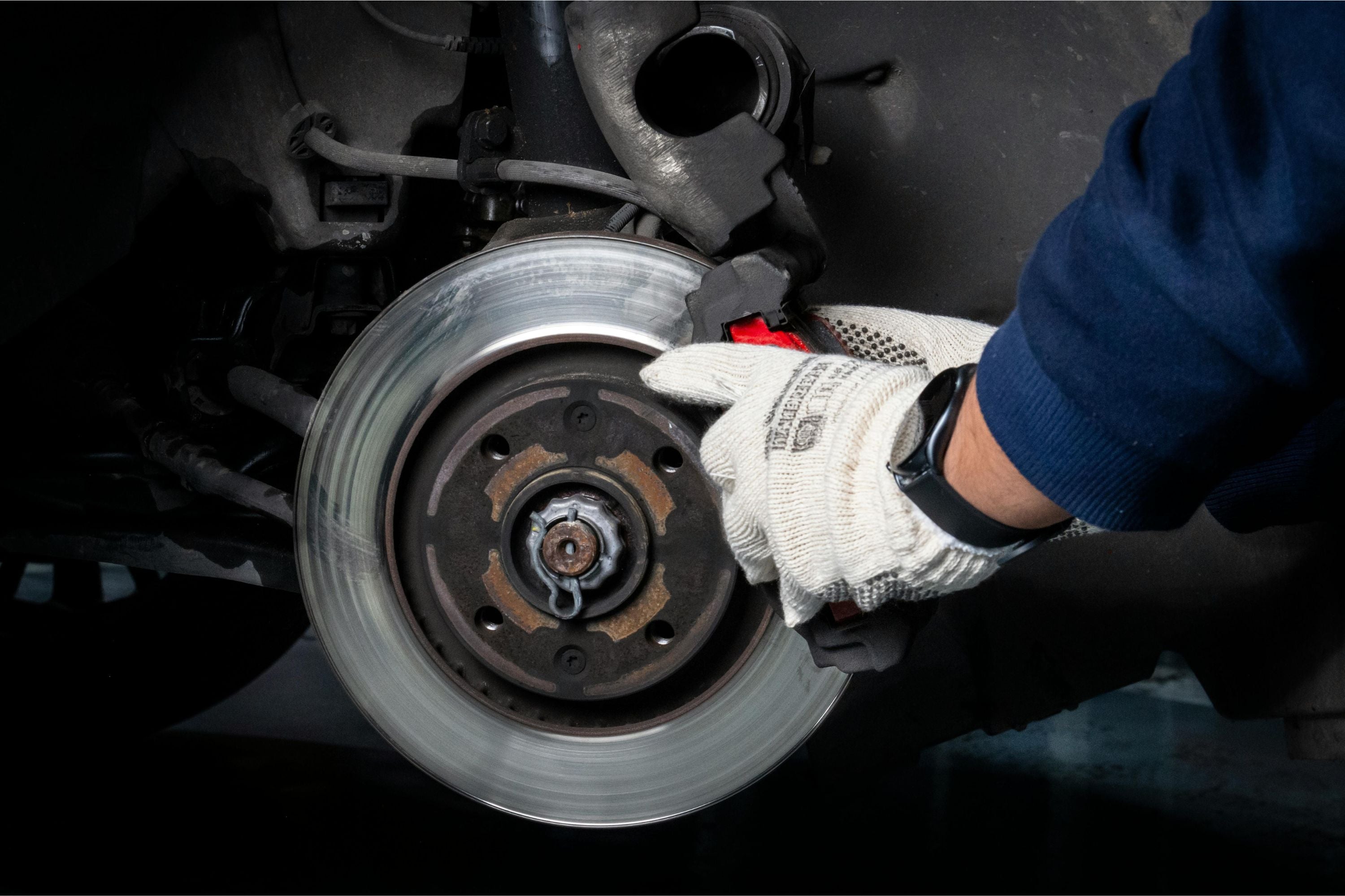 How to Compress Car Brake Callipers – OrionMotorTech